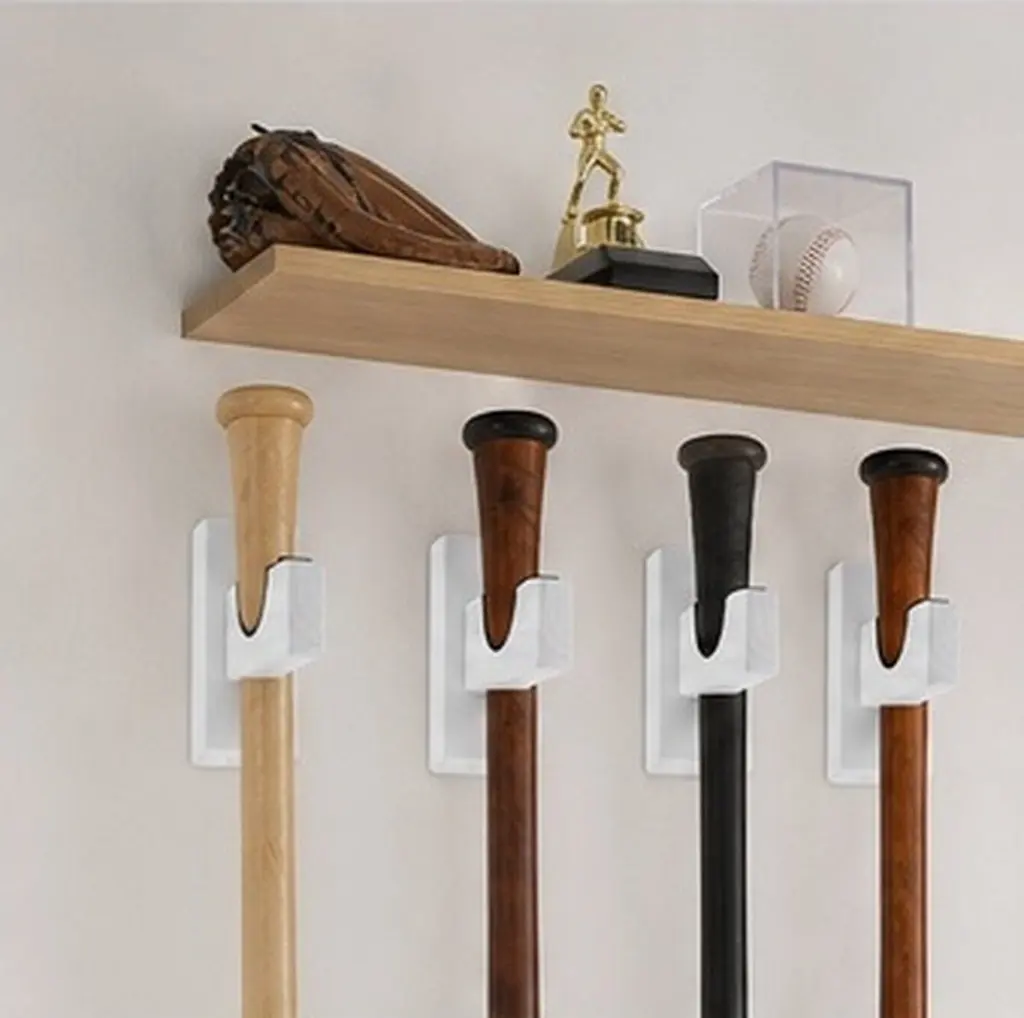 1Pair Baseball Bat Wall-Mounted Holder Household Rack Multi-Function Bat Stand Wooden Holder Display Accessory
