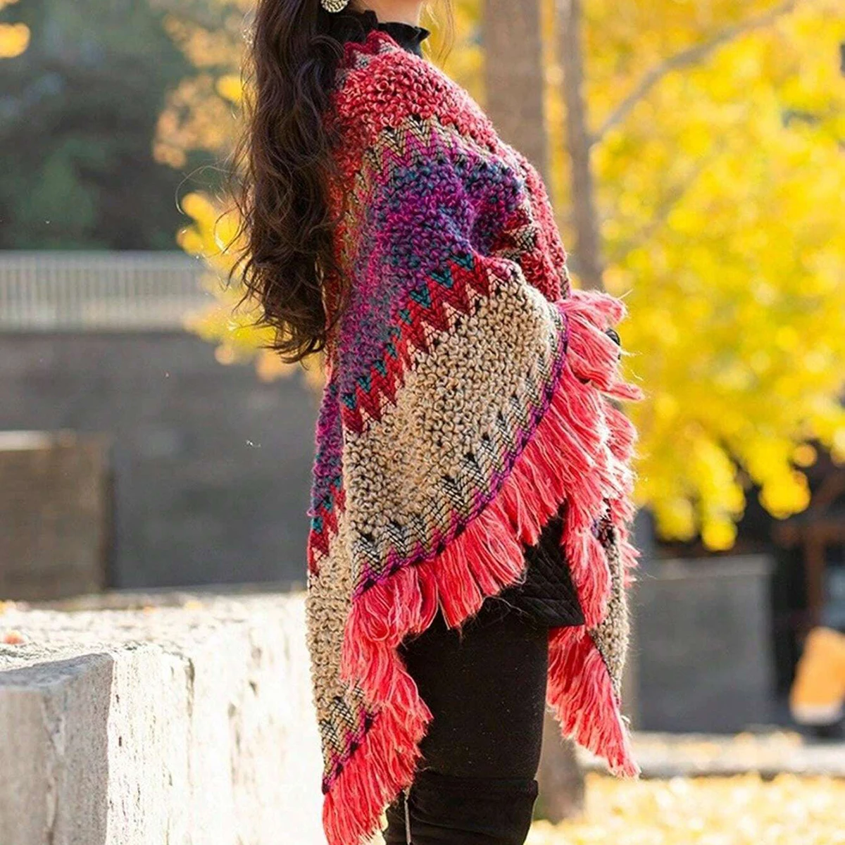 Gestreifter Cape-Schal für Damen, Zweifach Verwendbarer Asymmetrischer Strickpullover mit Fledermausärmeln und Quasten für Frühling, Herbst und Winter W – Detail 4