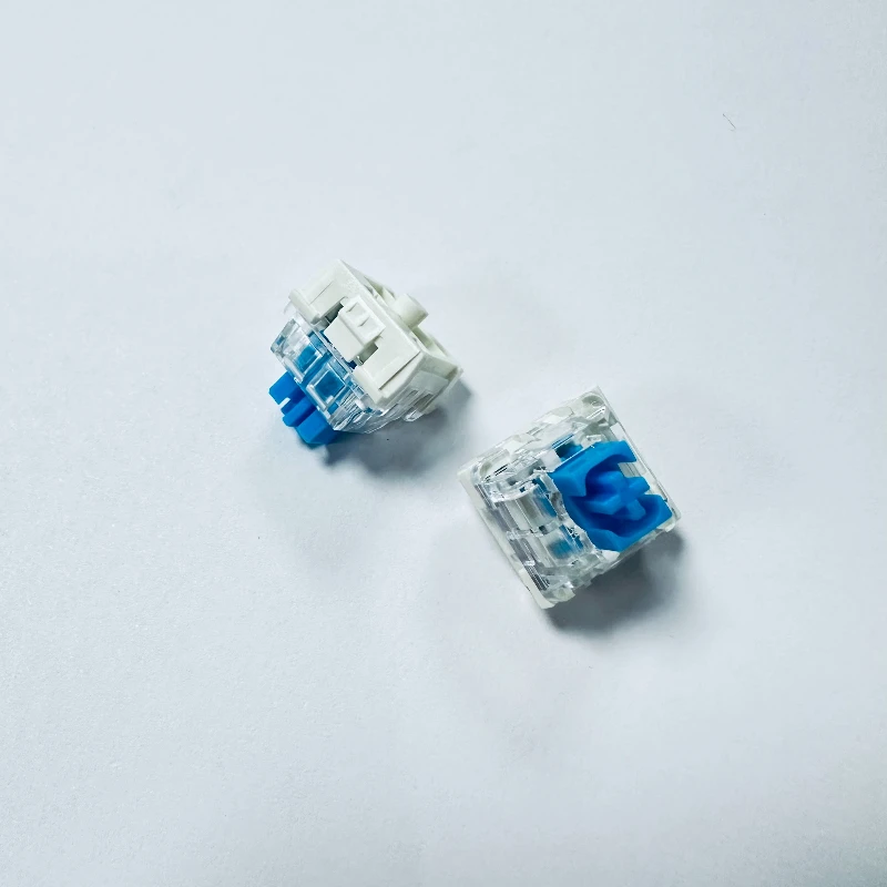 Mechanical Keyboard Switch Keychain Dust‑proof Blue Switch Button Fidget Toy Pendant Creative Bag Charm Stress Relief Key Ring