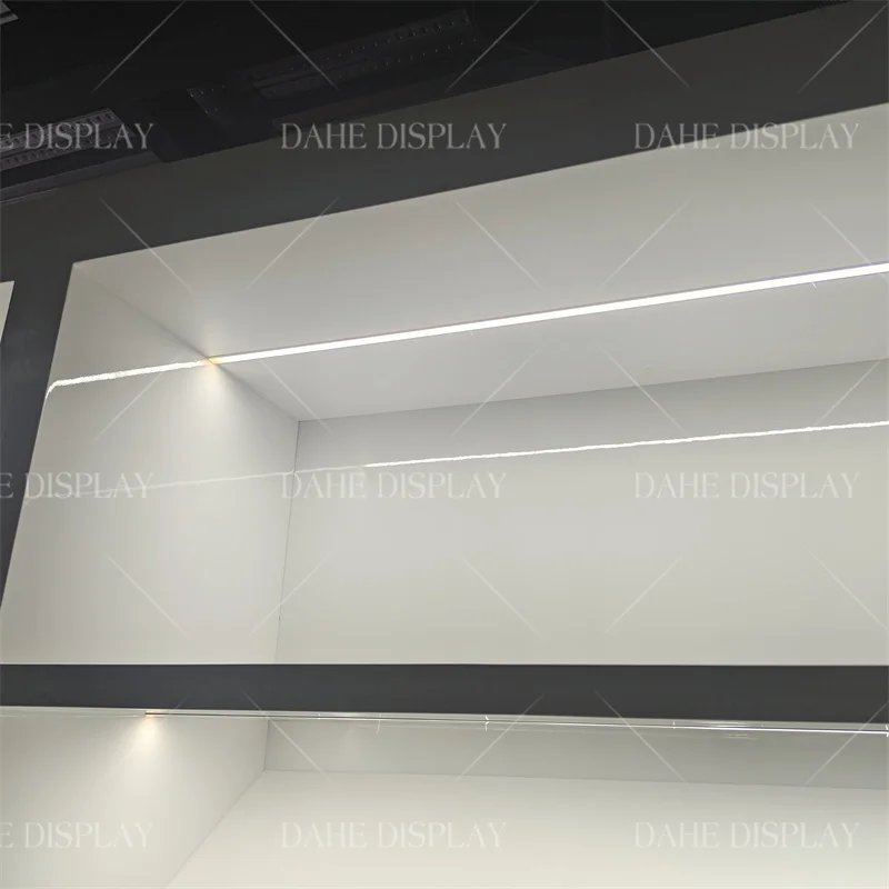 مخصص. عرض متجر المجوهرات الجداري المخصص مع خزانة عرض الأثاث والمجوهرات الفاخرة الخفيفة #6