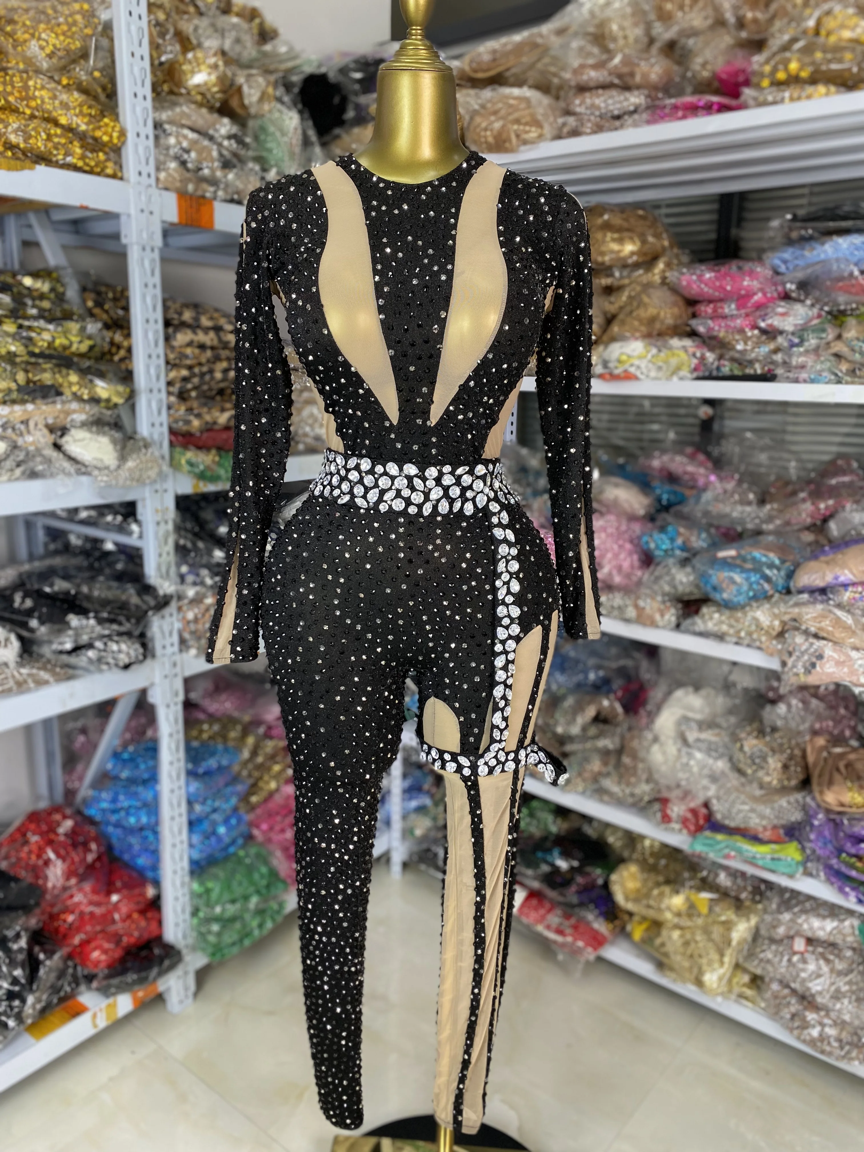 

Wholesale Women Design Sparkly Rhinestones Mesh Bodycon Jumpsuit Singter Dancer Performance Costumes Evening Club Party Dresses