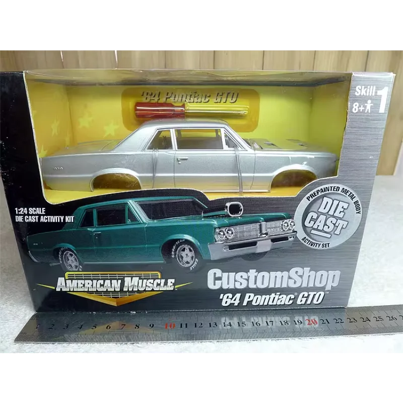 

Diecast ERTL 1:24 Scale 64 Pontiac GTO Muscle Rally Alloy Assembly Car Model Collectible Toy Gift Souvenir Display Ornament