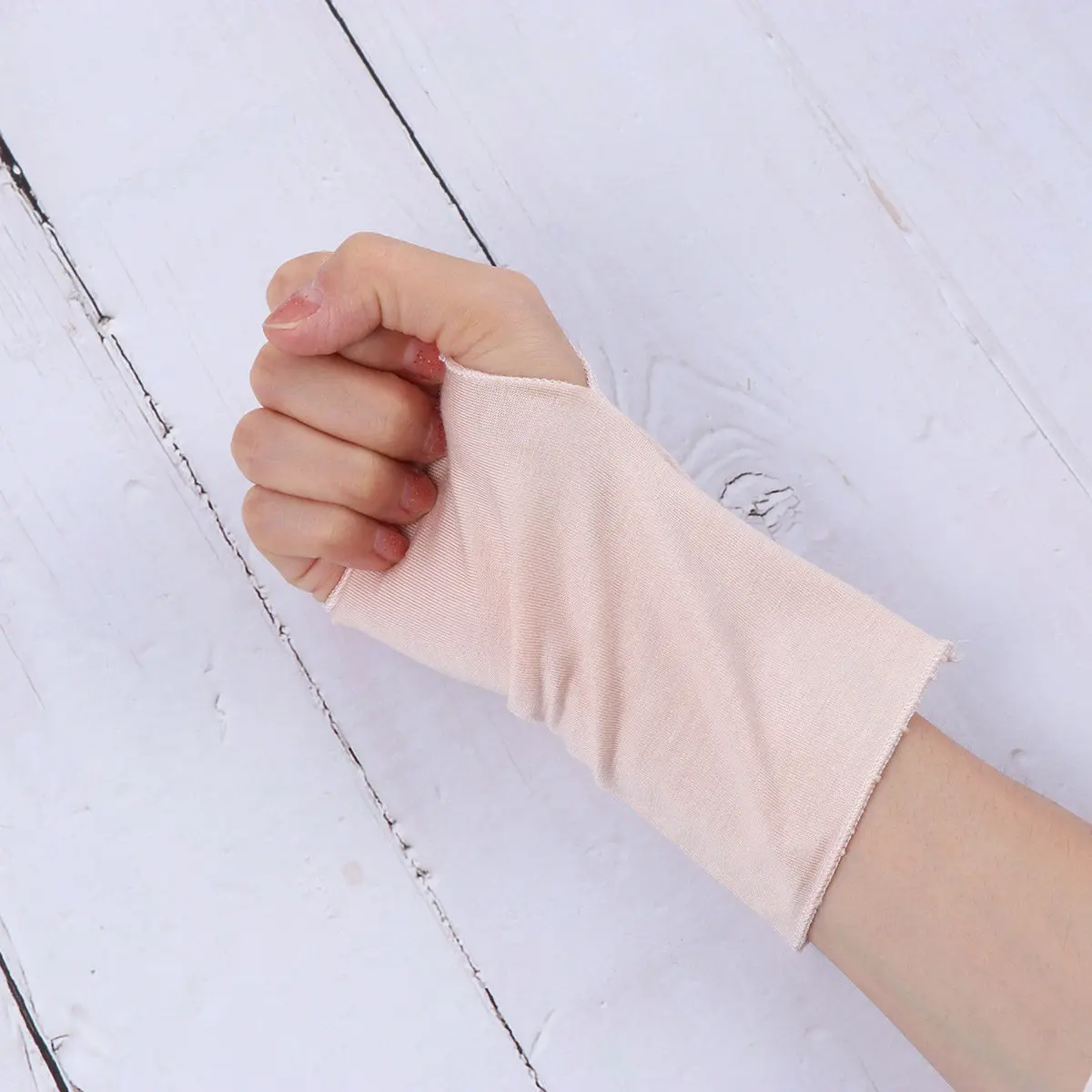 

4Pair Sun-Proof Gloves Anti Ultraviolet Thin Cotton Fingerless Summer Gloves Slip-Proof Outdoor Sports Armrest Black White Gray