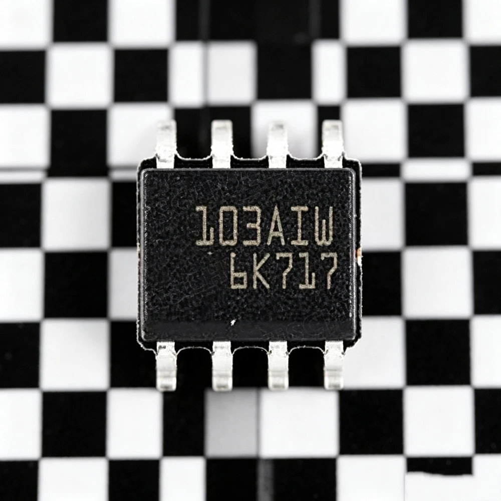 5pcs/lot DAS001 TSM103AIDT SOP-8 In Stock