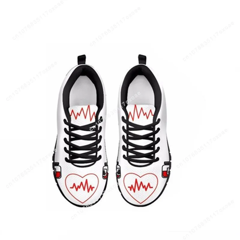 Shoes Women Flats Shoes Fashion Design Nurse Heart Print Casual Women's Sneakers Female Footwear Comfortable Zapatos New