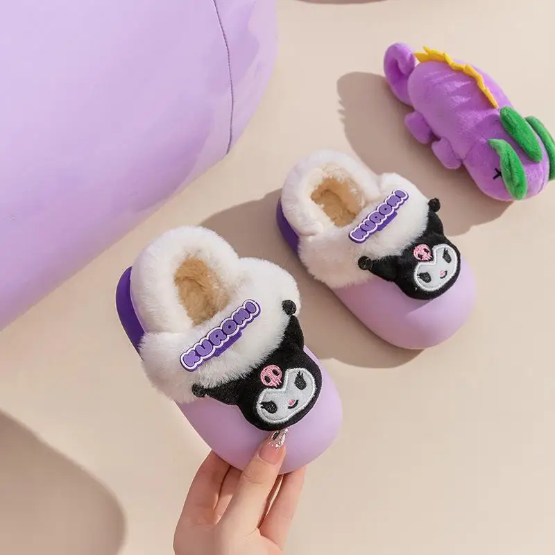 Sanrios sandal katun anak lucu Kuromi Cinnamoroll tokoh Anime Kawaii kartun gadis musim dingin sepatu rumah dalam ruangan antiselip