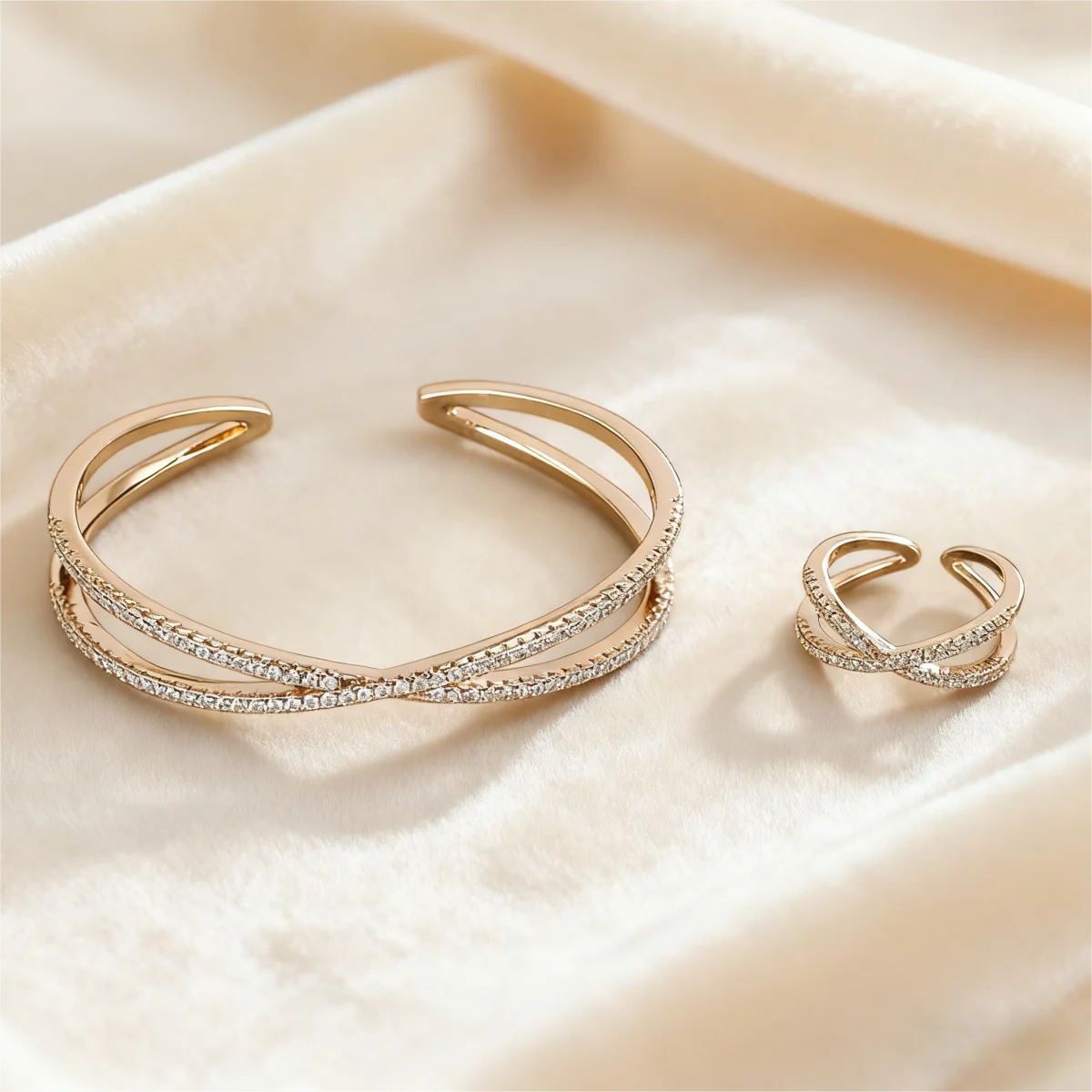Two-Piece Women's Copper Inlaid Zircon Geometric Simple Bracelet Ring Set, High-End Luxury Ins Series, Daily Versatile