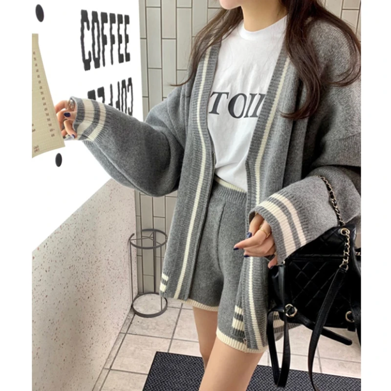 

Knitted Zip-up Sweater And Short Matching Suit Women Fall Winter V-neck Cardigan Booty Shorts Sets Korean Outfits Female