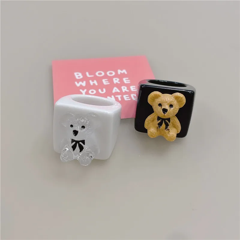 Funny Cute Bear Cartoon Animal Transparent Geometric Square Resin Acrylic Ring For Women Travel Party Vintage Jewelry Korean INS