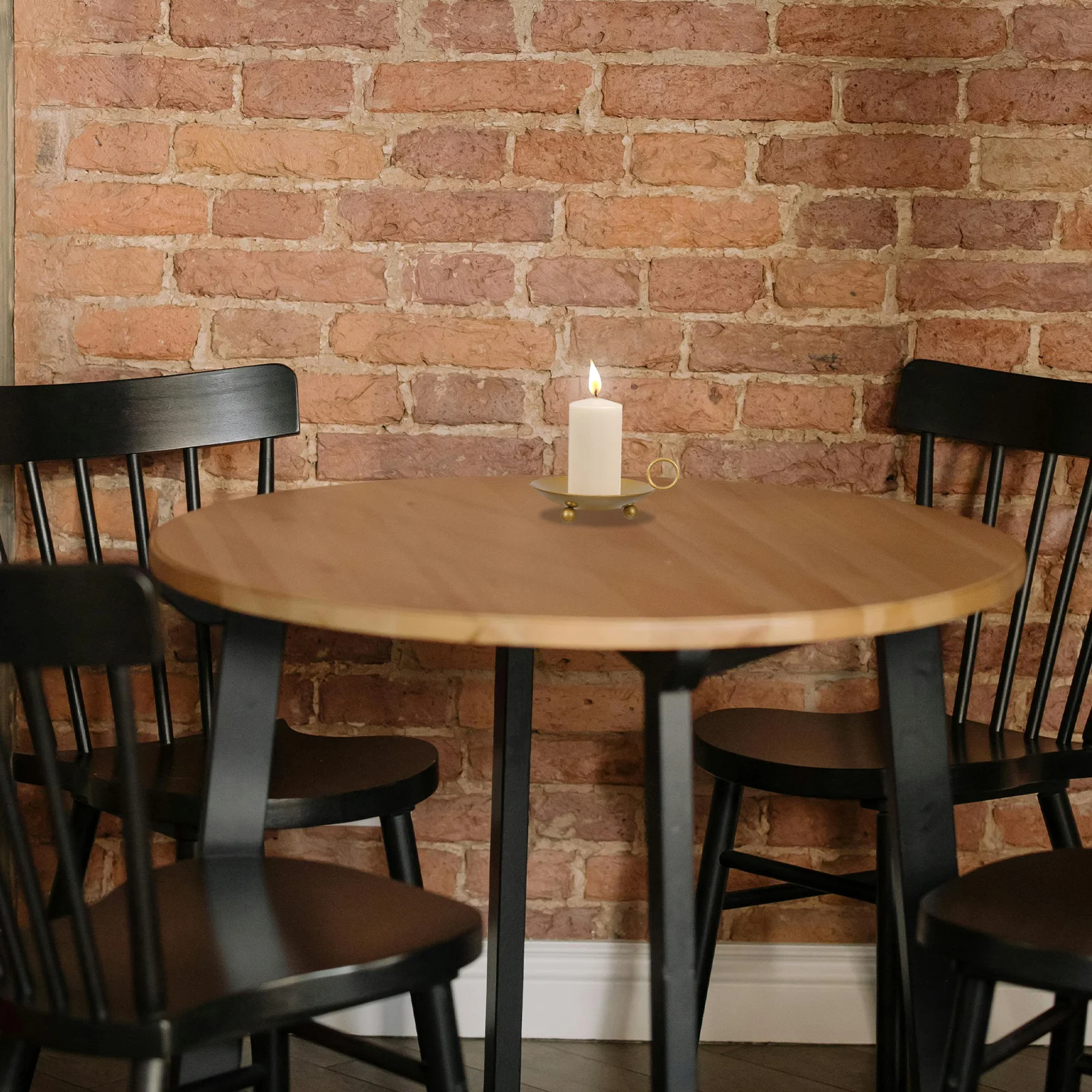 

Wrought Iron Holder Tray Pillar Plate Stable Romantic Candlestick for Wedding Dinner Home Religious Ceremony