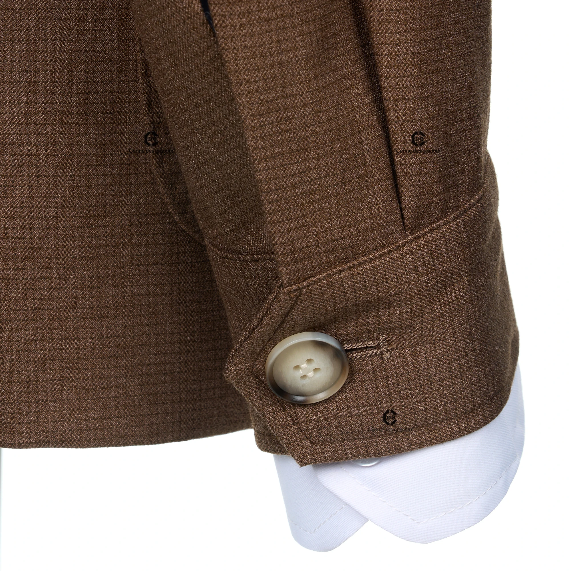 Cenne Des Graoom 2025 New Fashion Vintage Hunting Outfits for Men Brown Safari Jackets with Multi Pockets Casual Wear Formal view 4