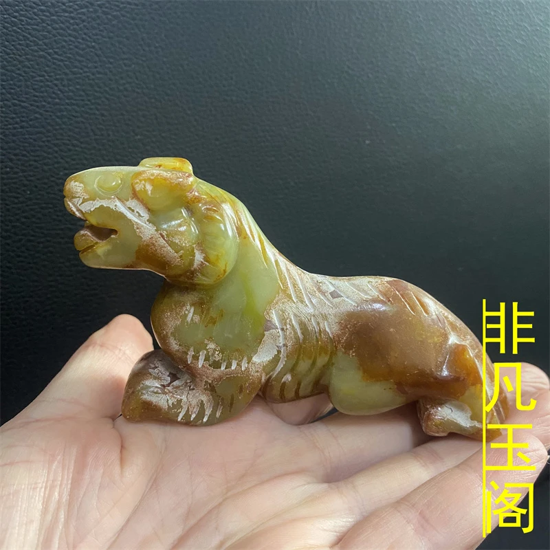 

In the Ming and Qing Dynasties, the old Xiu three-dimensional ornament was lived a prosperous cultural and play collection