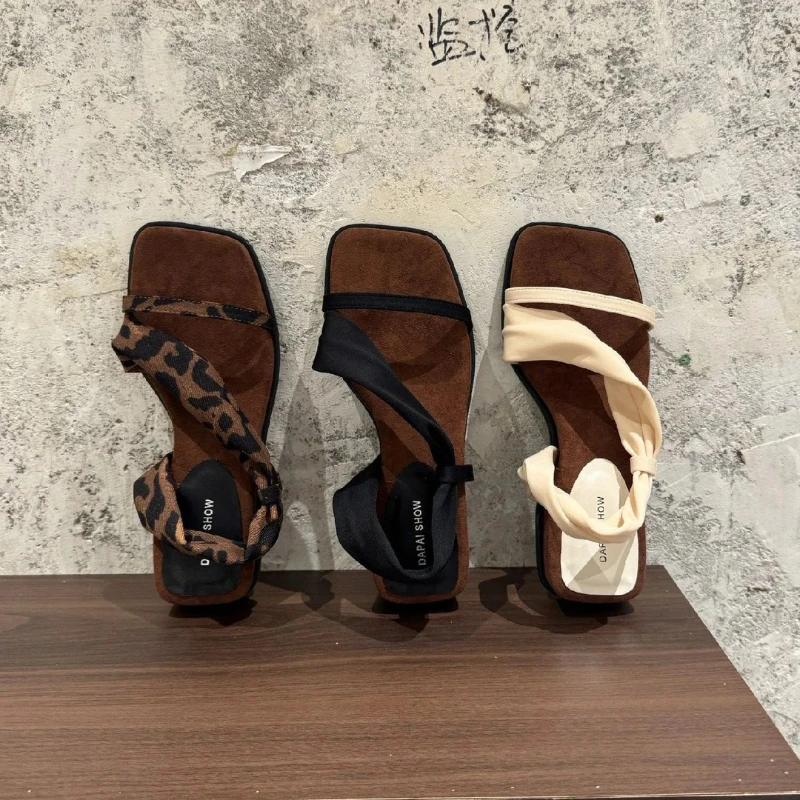 

2025 женские тапочки, элегантная обувь на среднем каблуке, новые летние модные сандалии на каблуке, женские туфли-лодочки, дизайнерские прогулочные сандалии De Mujer
