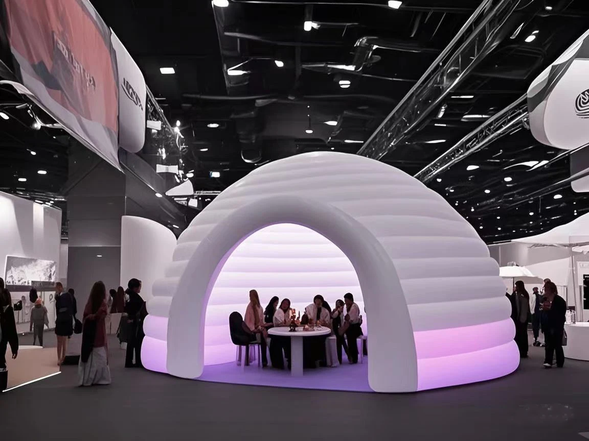 

Portable White Inflatable Igloo Dome Tent LED Lighting Dome House With Blower Night Club Dome for Party Exhibition Camping