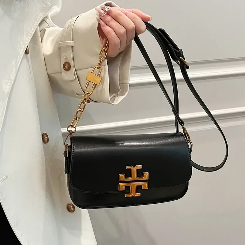 2024 New French Niche Bag Fall and Winter Retro Shoulder Armpit Senior Fashion Crossbody Bag Simple Small Square Bag