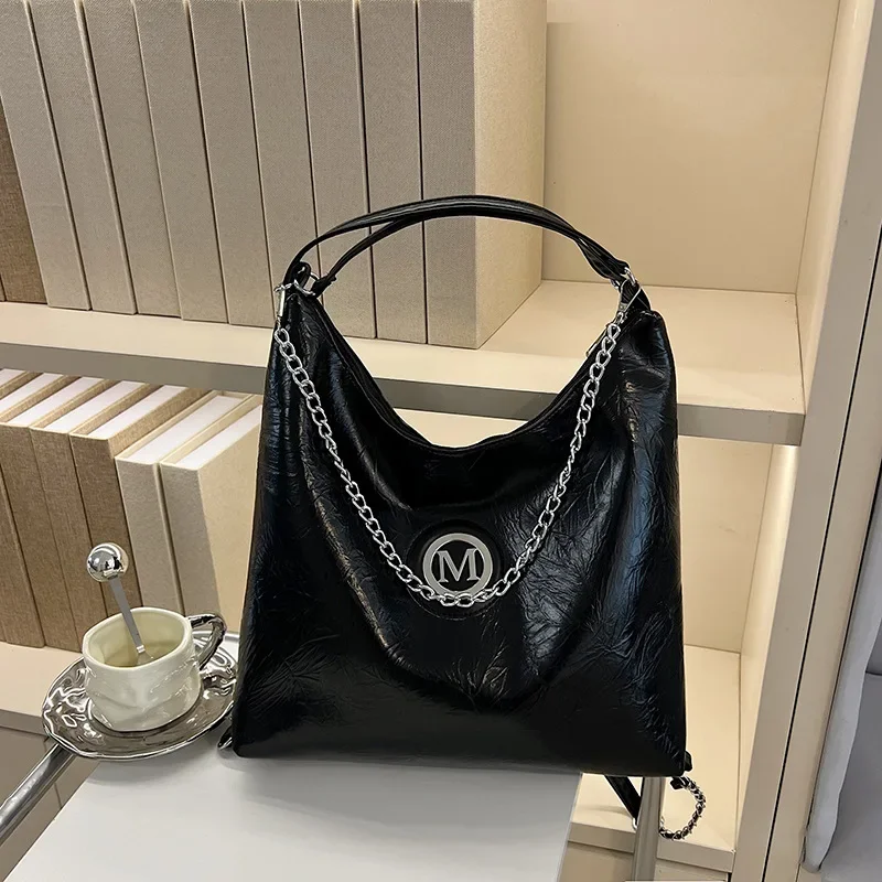 Chain large-capacity commuter backpack casual versatile oblique span bag