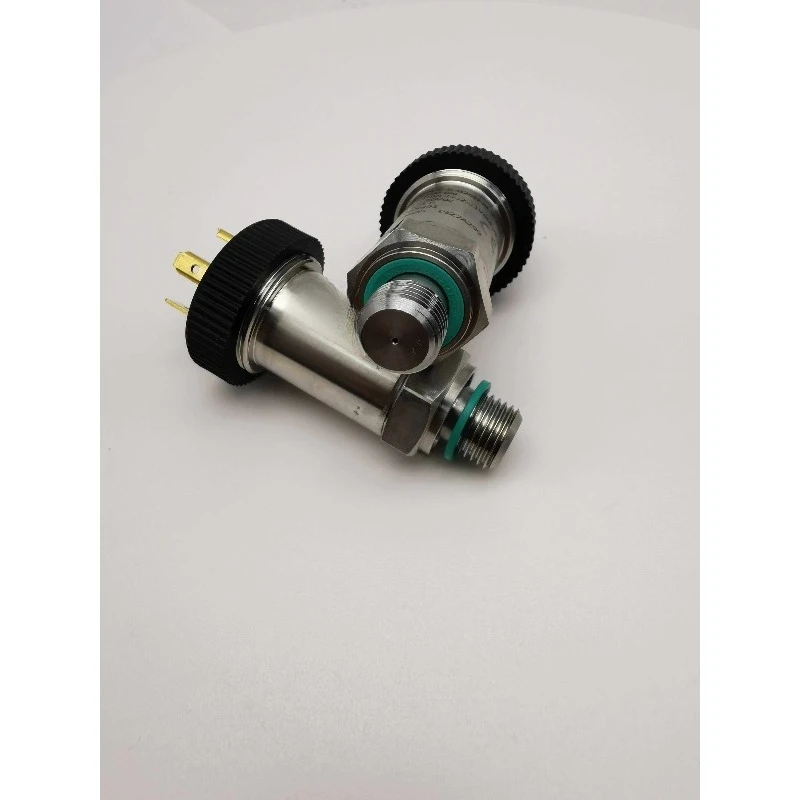 Injection molding machine pressure sensor with 250bar servo modification and transmitter