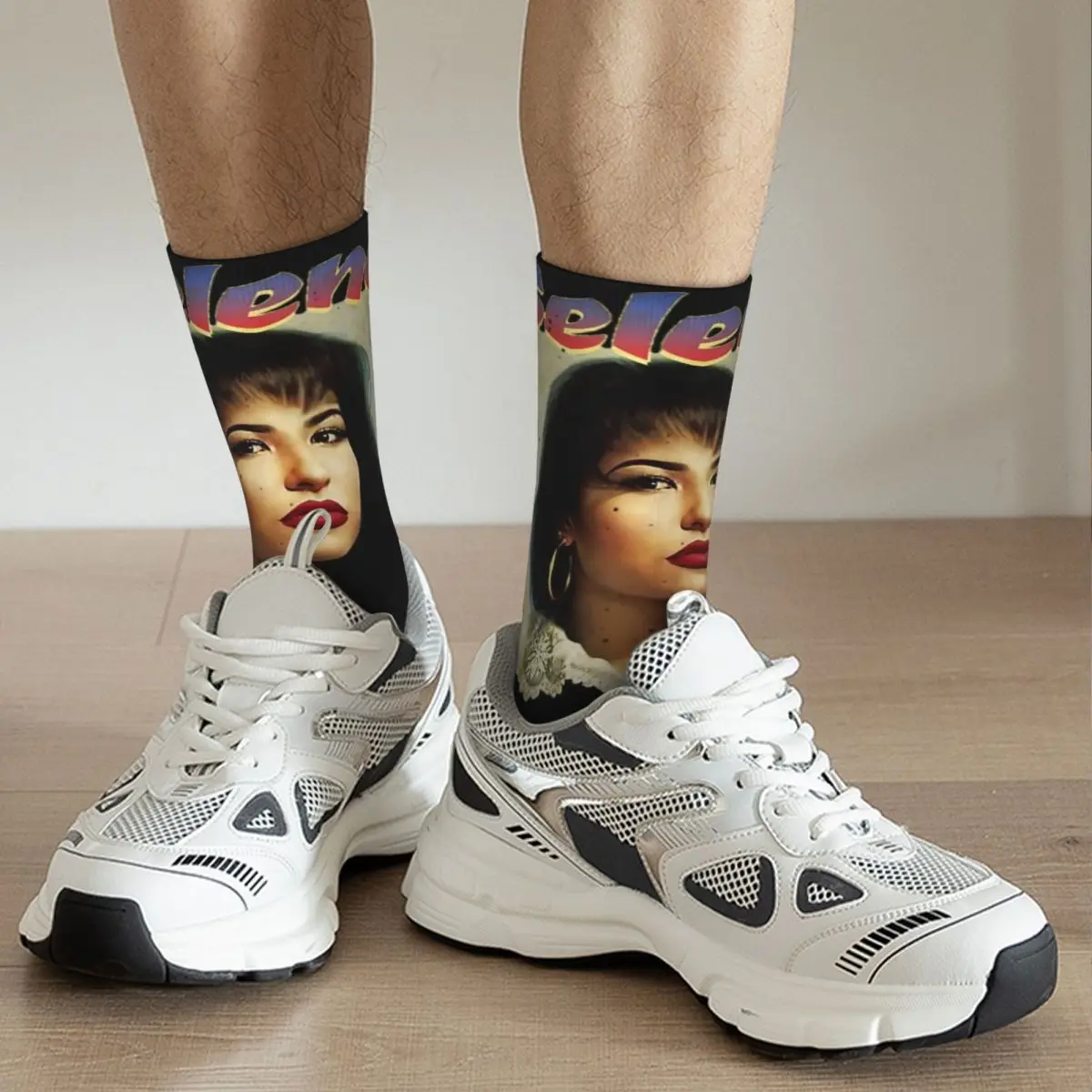 Kaus kaki wanita Selena quinanilla kaus kaki penyanyi Retro Fashion nyaman kaus kaki Hip Hop Merch tubestocking menengah hadiah terbaik