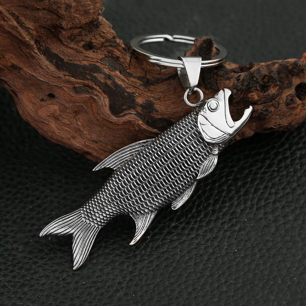 Fashion Punk Fish Keychain Stainless Steel Silver Color Antique Metal Clasp Keyring Car Key Accessories Charm Jewelry Wholesale