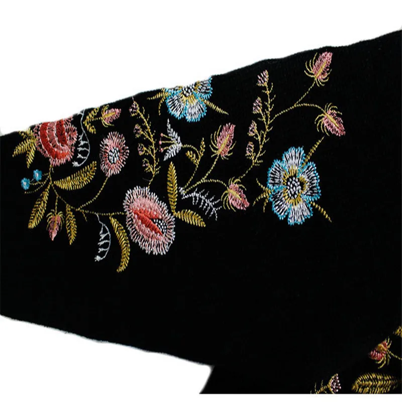 2022 Vintage Pullover Embroidery Round Collar Flowers Top Loose Korean Autumn Winter Jumper Long Sleeve Women Fashion Sweater