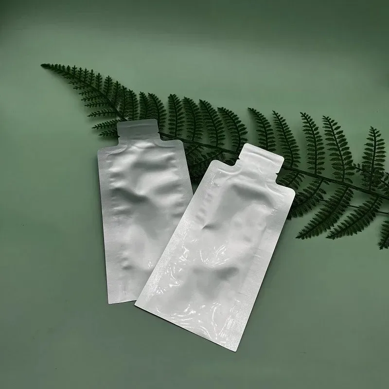 100 Buah 30Ml 50Ml Sachet Sampel Kecil Kantong Kemasan Aluminium Foil Aman untuk Makanan untuk Krim Lotion Minuman Cair Jus