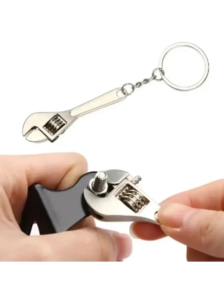 1 Stück Kreativer Werkzeug-Schlüsselanhänger mit verstellbarem Schraubenschlüssel, Metall-Schlüsselanhänger für Männer