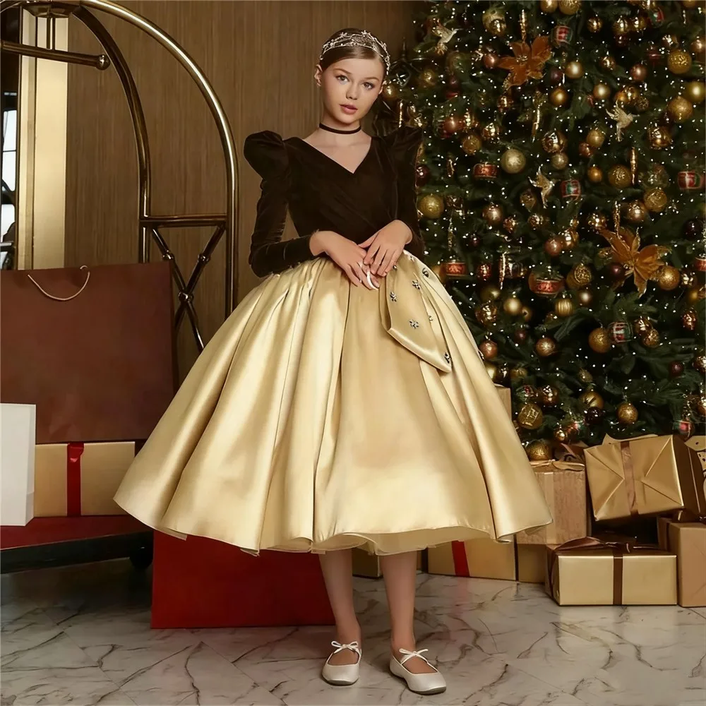 

Customized Elegant Flower Girl Wedding Dress Velvet Satin V Neck Long Sleeves with Bow Beaded Christmas Party Birthday Ball Gown