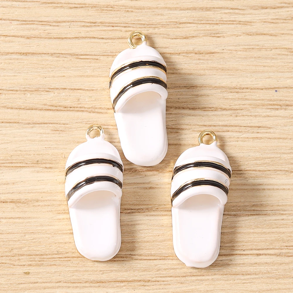 Tusember 5 Stück Niedliche Emaille Kawaii 3D Pantoffel- und Hutanhänger für Ohrringe, Halsketten, Armbänder, DIY-Schmuckherstellungszubehör – Detail 11