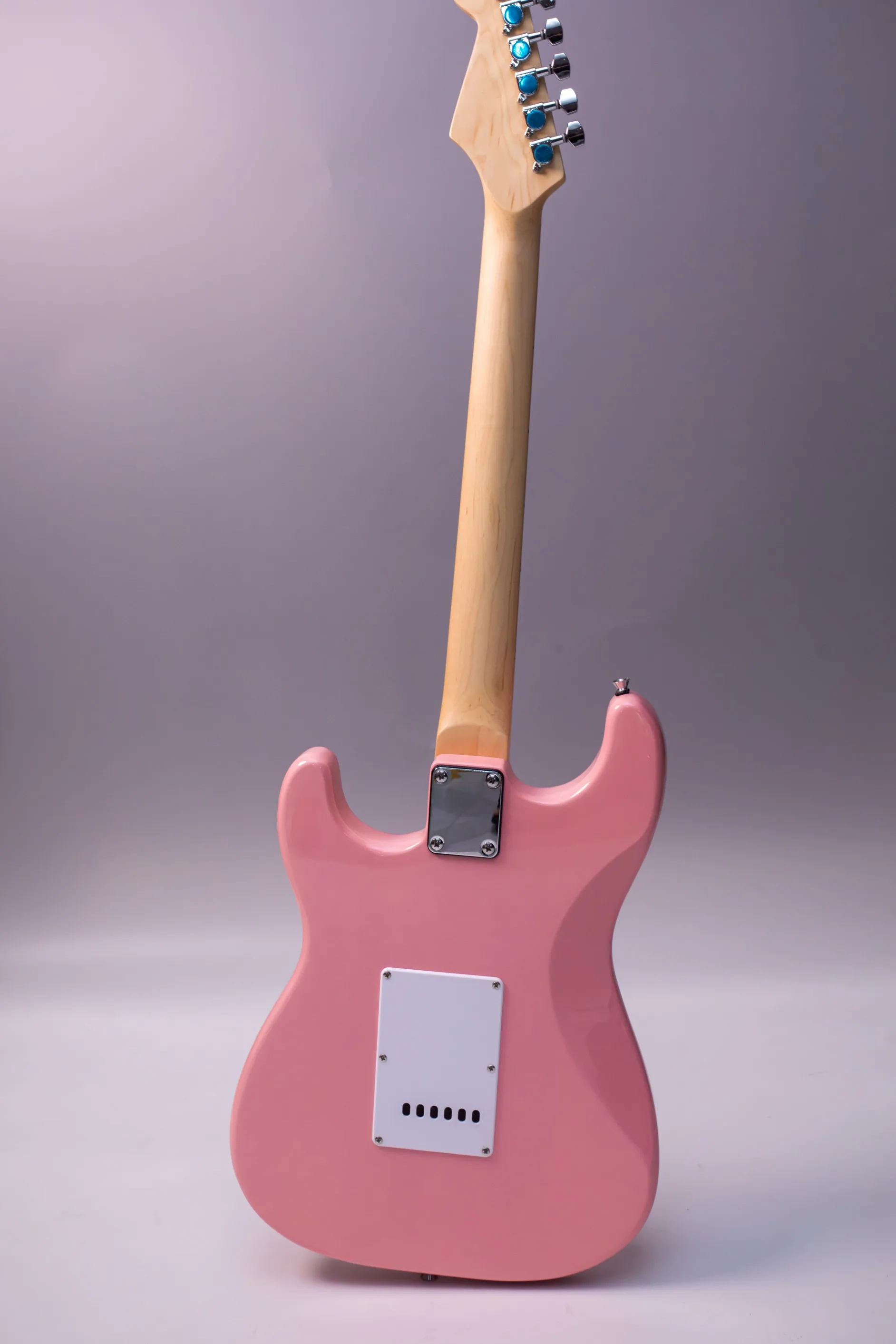 Factory direct sales, can be customized, rose red 6-string basswood body electric guitar, orders can be shipped.