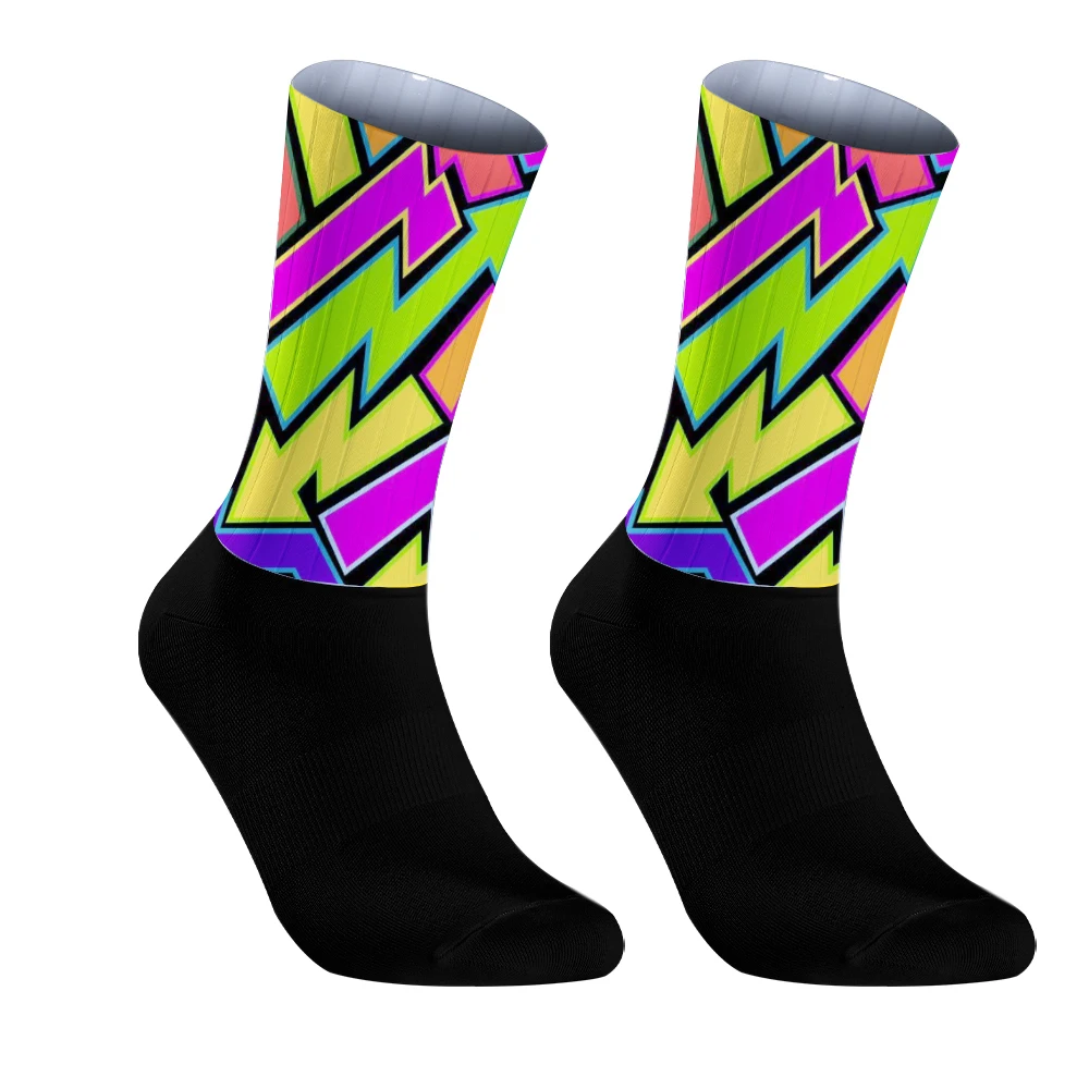 Cycling Anti Silicone Seamless Slip Pro Team Aero Socks Breathable Socks Outdoor Running Sport Champion Rainbow Bike socks 2024