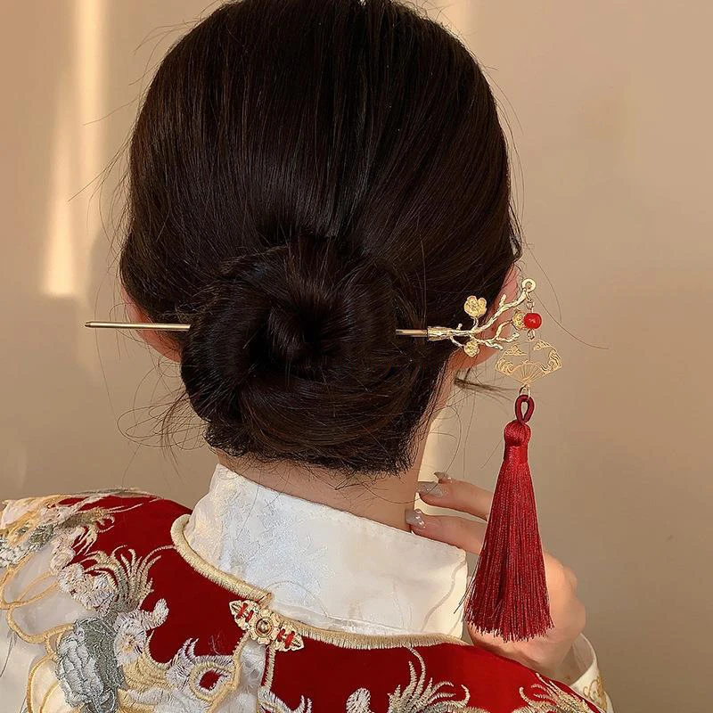 New Chinese Style Step Shake Pearl Tassel Women's Qipao Headwear High Fashion Pan Hair Hairpin Xiuhe Hairpin view 3