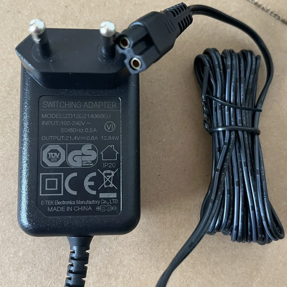 ZD12D270050EU Switching adapter 27V 0.5A For Vacuum Cleaner 27V 500mA Charging