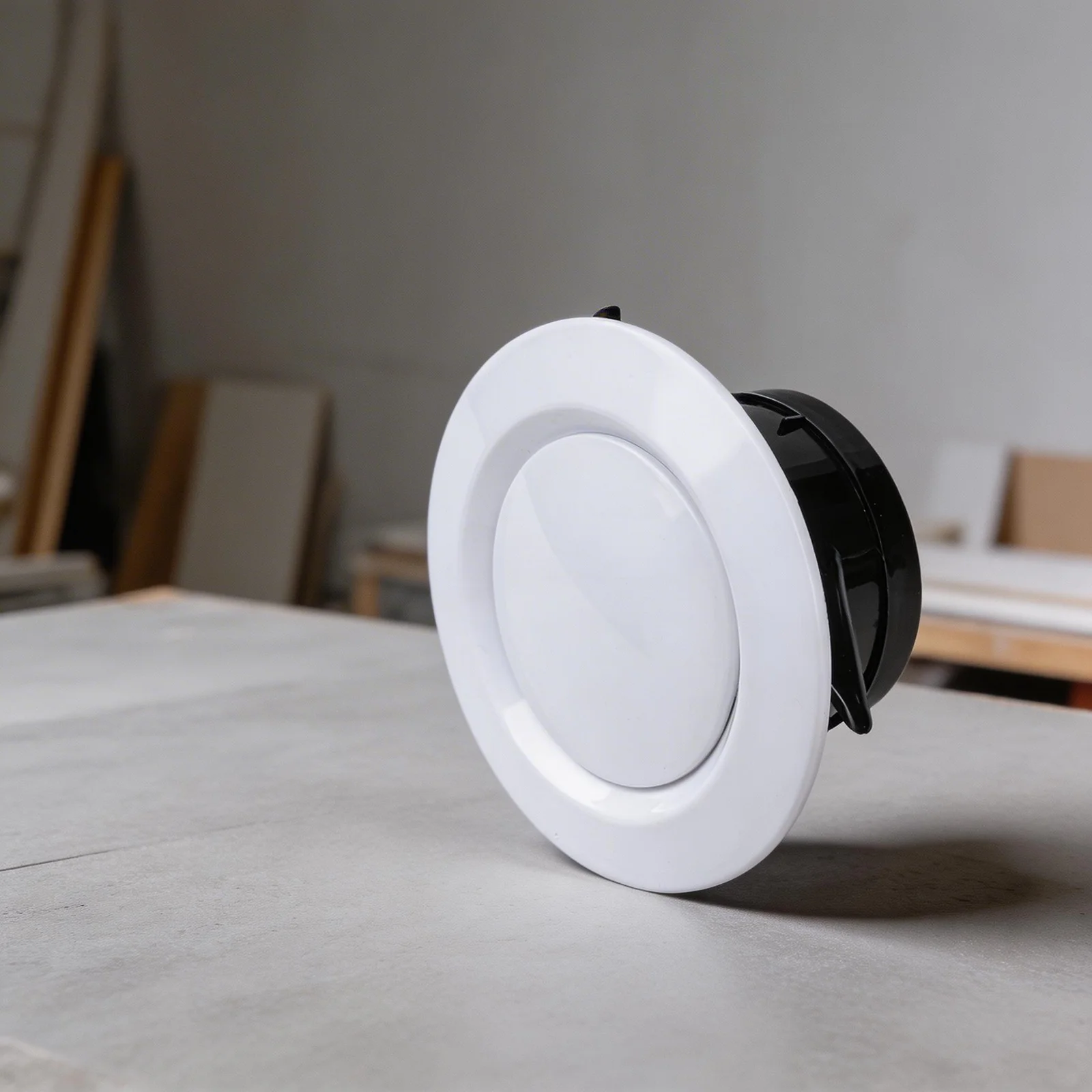 ABS Circular Vent Cover for Indoor Air Management Providing Adjustable Louver Performance Without External Fasteners