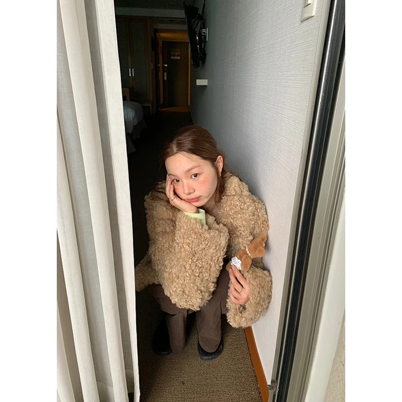 

ngzi Oni Korean Sle Loose Large Collar ort Fur Jaet Women's Retro Slimming Warm Plu Top oulder Length Outerwear