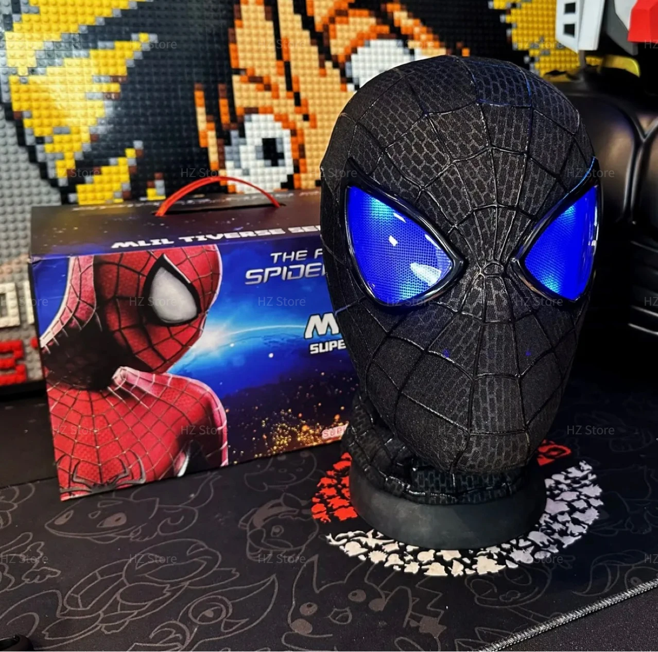 

Marvel New Black The Amazing Spider-Man Mask Movable Helmet Electric Ring Control Light Eye Cosplay Collection Model Toy Gift