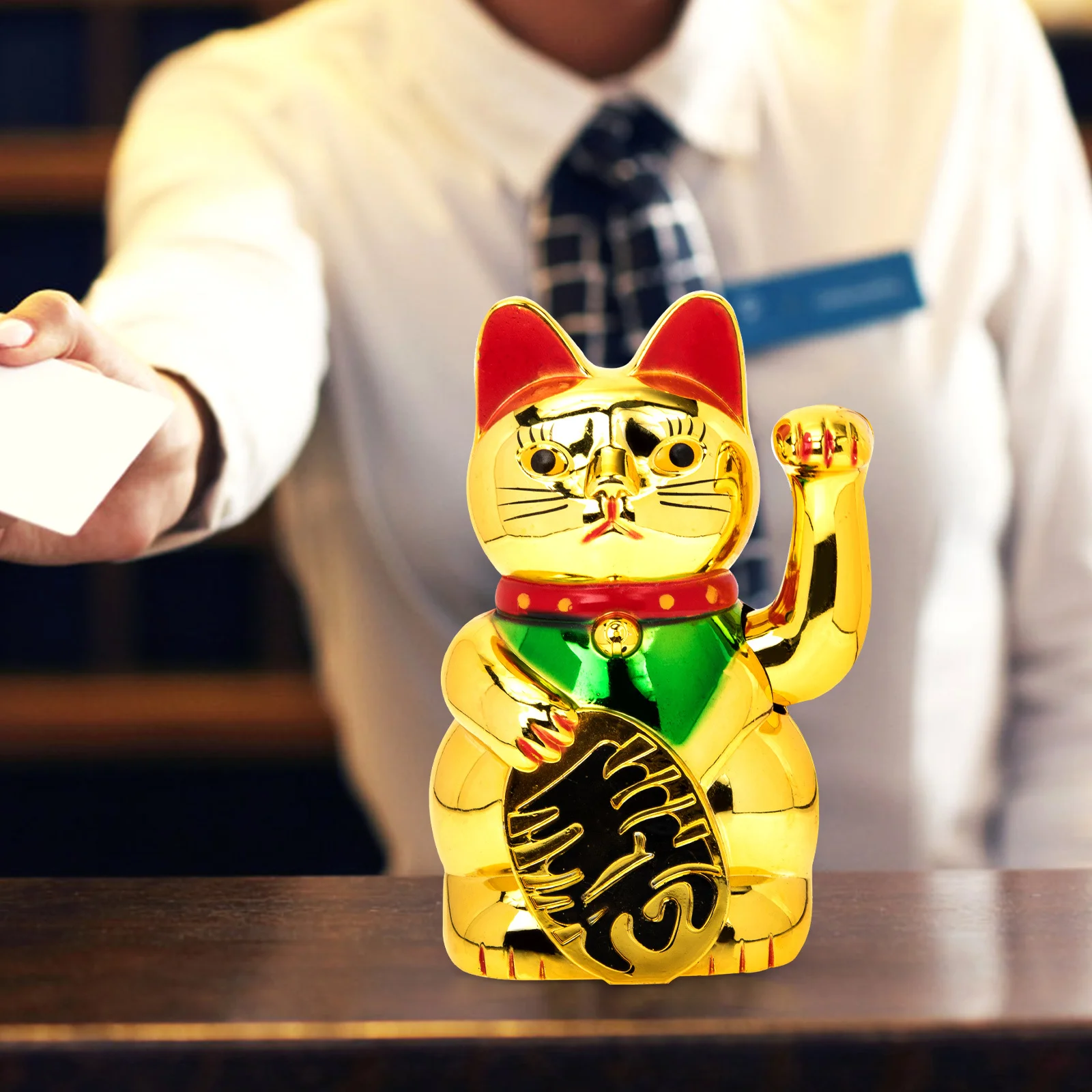 

Electric Lucky Decoration Creative Waving Hand Paw Up Store Ornament Desktop Craft Home Decor Gift For Women