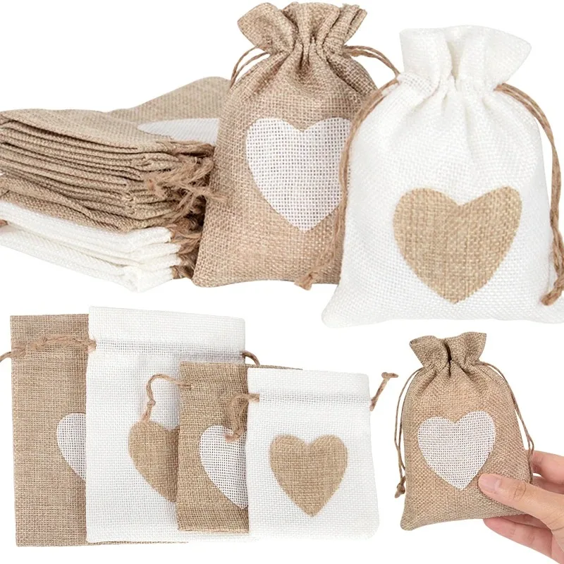 Bolsa de arpillera de lino Natural con cordón de Yute y corazón, bolsas de embalaje para regalos de dulces, decoración para fiesta de cumpleaños y boda, bolsas de joyería, 10 Uds.