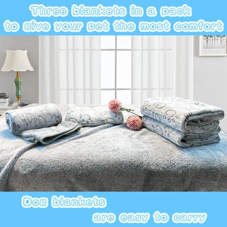 عبوة واحدة مكونة من 3 بطانيات للكلاب من الفلانيل، بطانية ناعمة ورقيقة قابلة للغسل مع طباعة مخلب لطيفة مقاس 41 × 31 رمادي مثالية للفراش المريح