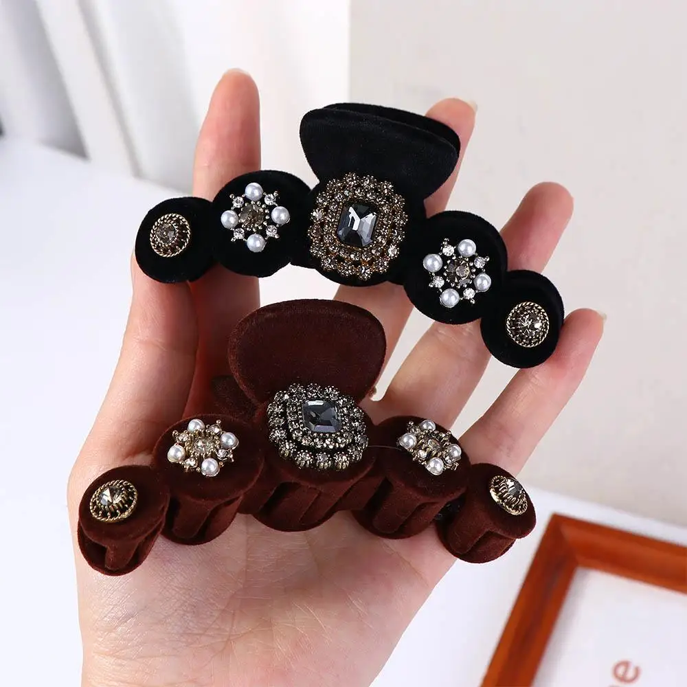 For Girls Headwear Rhinestone Baroque Winter Pearl Crystal Shark Clip Korean Ponytail Holder Women Hair Claws Hairgrip