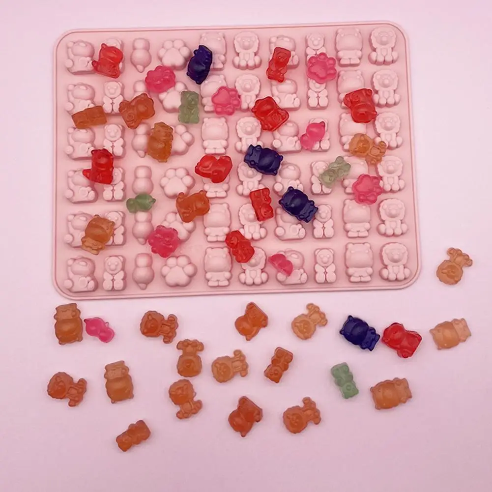 Nuevos moldes de silicona para hornear para hacer gomitas, dulces, galletas y chocolates, moldes para aperitivos de frutas de 60 cavidades con patrones de animales
