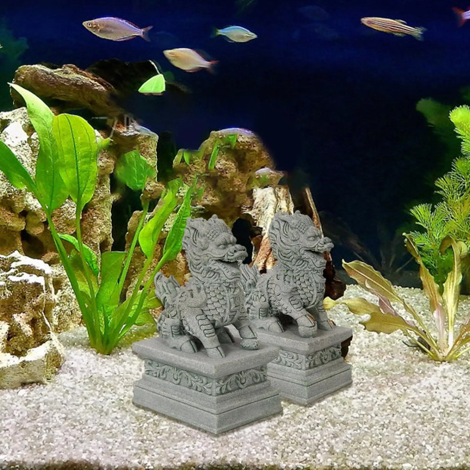 2 Pieces Mini Kirin Statues Feng Shui Decor Collectible Decorative Fish Tank Ornament for Table Entrance Desk Shelf Fireplace