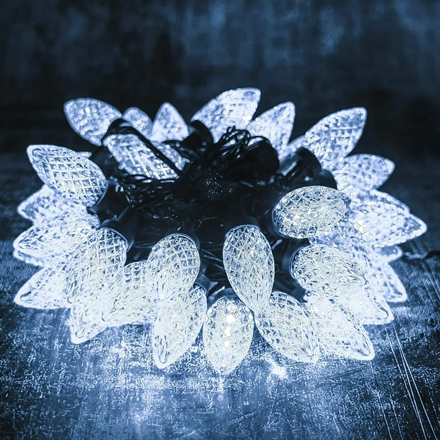 2Pcs/Lots Strawberry String Lights Pointed Lights Christmas Decorations Home Hanging Lights String Lamps Pine Cones