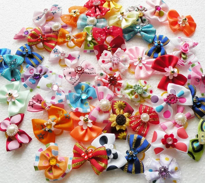 100pcs Cute New Dog Hair Bows Rhinestone Pearls Flowers Topknot Mix Styles Dog Bows Pet Grooming Products Mix Colors