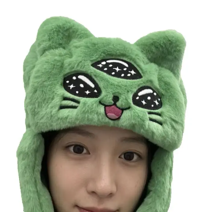 Green Alien Cat Trapper Hat, Plush Faux Fur Winter Earflap Ushanka, Funny Y2K Cartoon Cosplay Warm Hat for Men Women Halloween