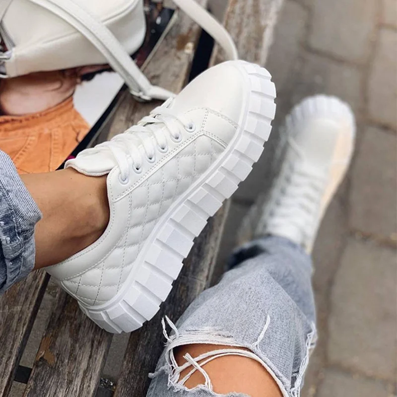 

Woman Vulcanized Shoes Fashion Sneakers Lace-up Casual Platform Flat Shoes Female Flats Ladies Casual Loafers New Promotion