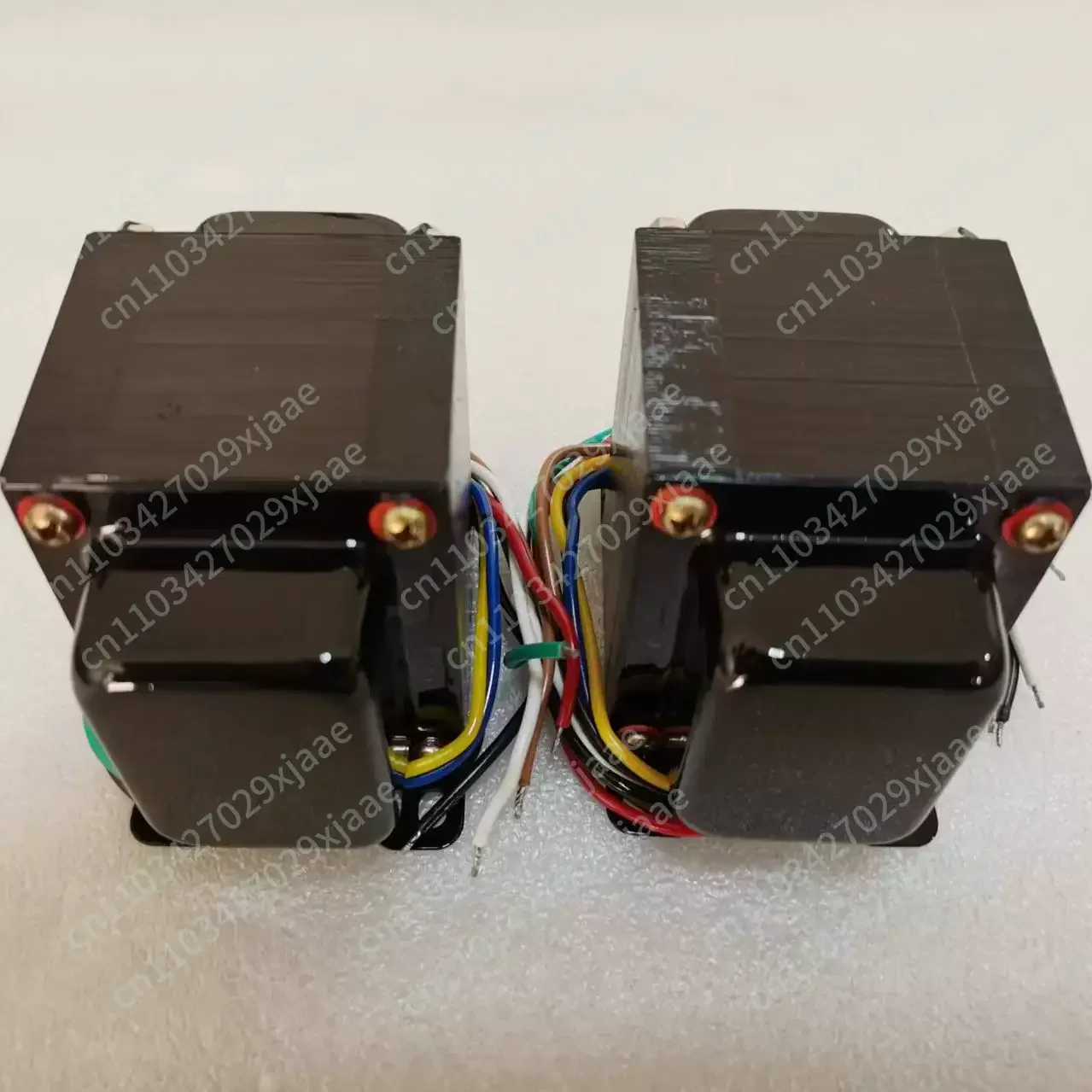 One 23W push-pull output transformer with a 10KΩ vertical pure copper core