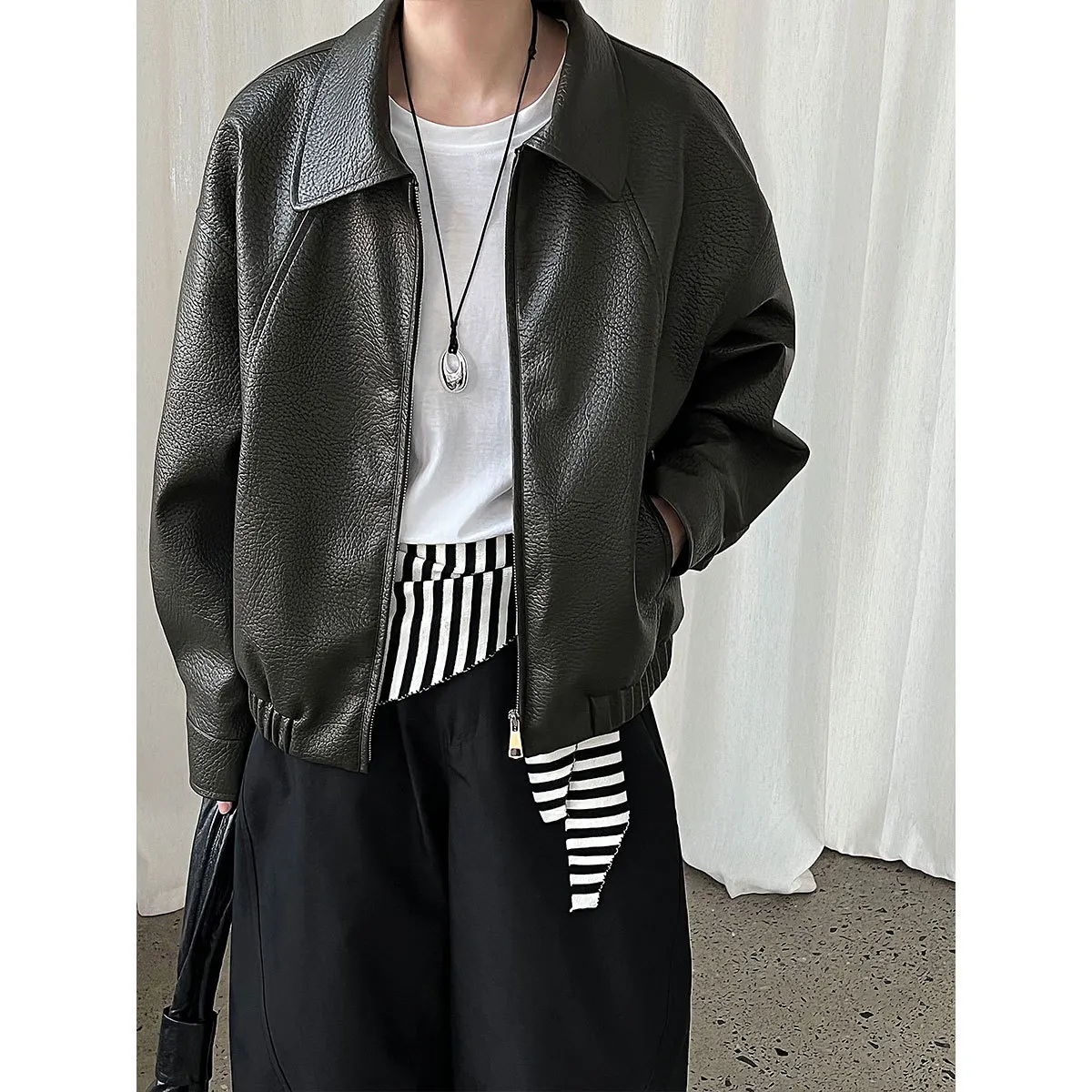 

Lui Classic Biker Texture Lychee Skin Jaet Women's Autumn New Basic Zipper Coat Pu Leather Long Sve Collar 379