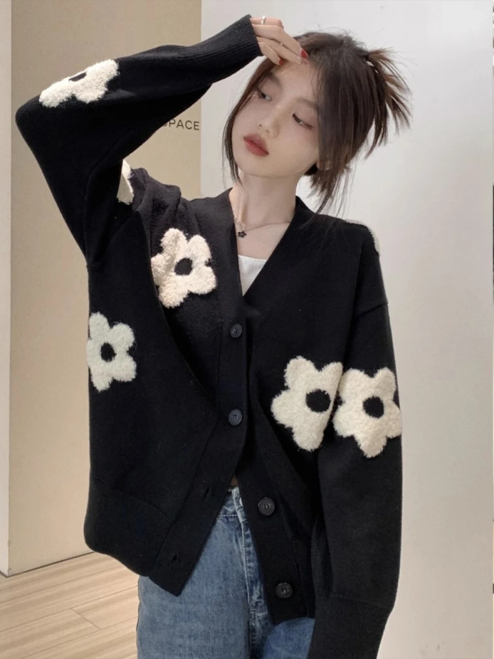 Ladies' Floral Knitted Sweater Jacket V-Neck Long Sleeve Loose Fit Spring Autumn New Style Comfortable Versatile Open Cardigan