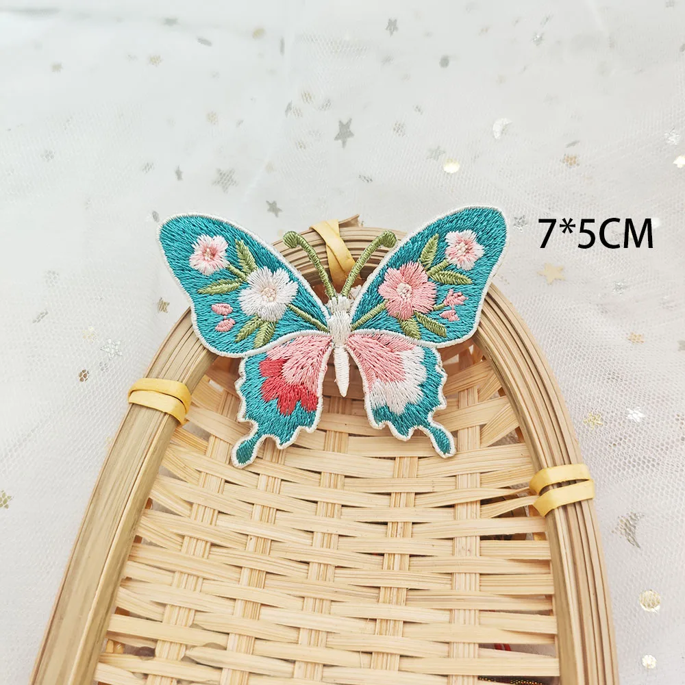 Vintage-Blumen-Schmetterlings-Stickerei zum Aufbügeln, niedliche Wärmeübertragungsapplikation für DIY-Kleidung, Jacken, Dekoration, einfach anzubringen. – Detail 15