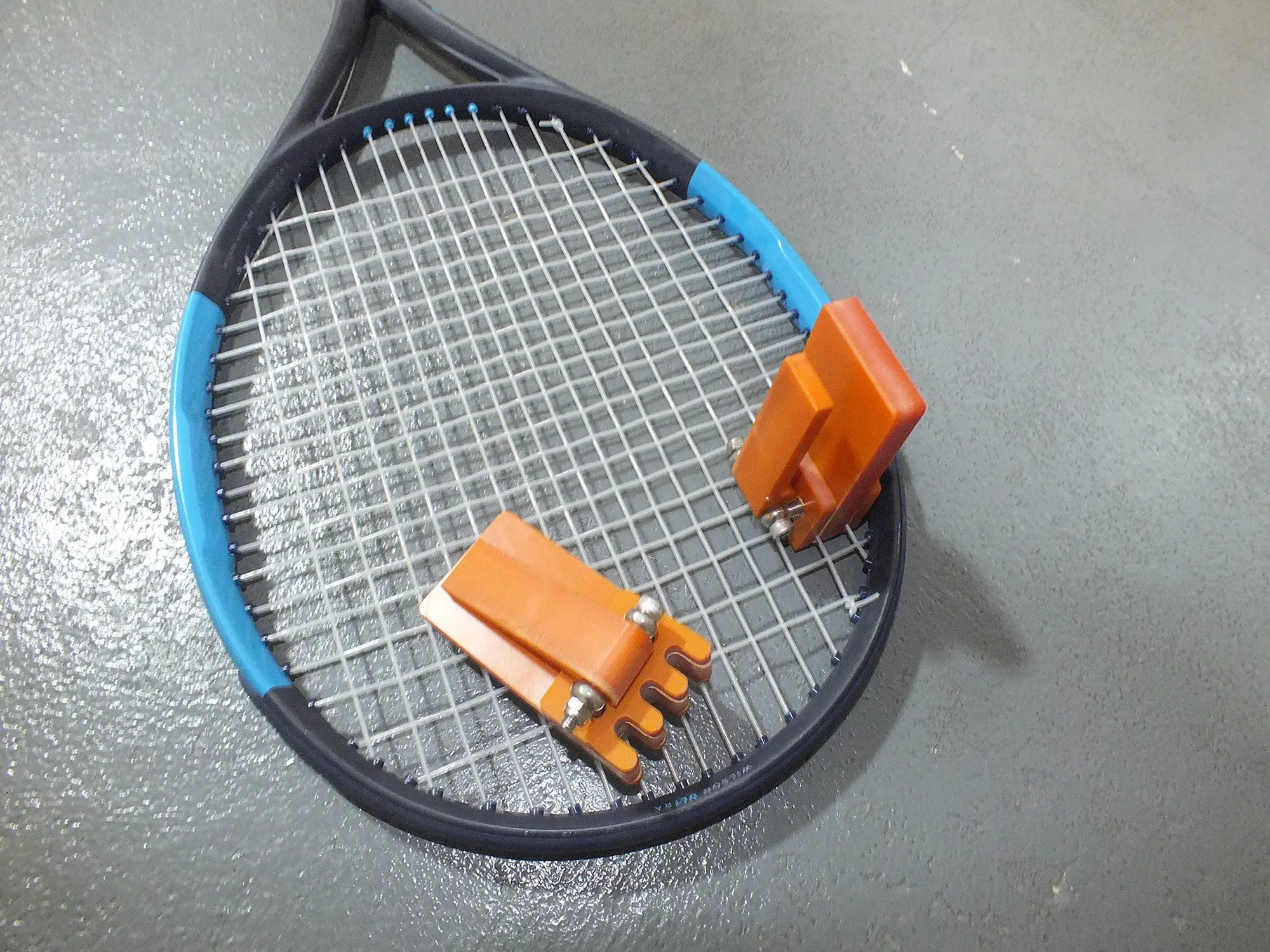 Tennis Racket Stringing Flying Clamp, Portable String Clamp for Tennis Badminton Squash Racket Stringing Machine Repair Tool
